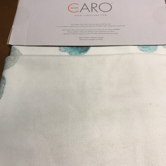 Shower Curtain CARO HOME Shower Curtain Beautiful Flowers  Like New FINAL SALE - Picture 6 of 6